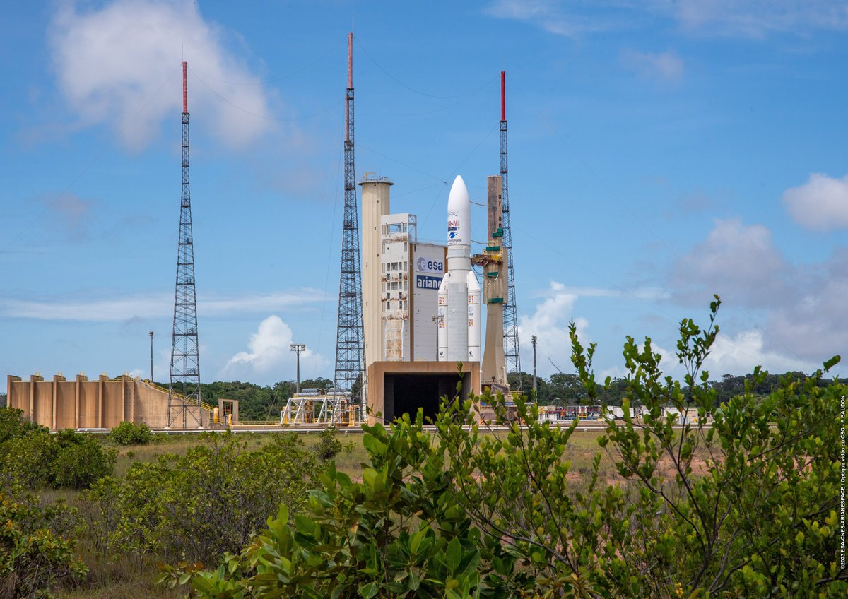 EuropeSpacePort's tweet photo. #VA261
Retour en image sur le dernier transfert du lanceur #Ariane5 vers son pas de tir. 😍

©️2023 ESA-CNES-ARIANESPACE/
Optique vidéo du CSG
@ArianeGroup
@Arianespace @CNES @esa @ESA_fr
#GénérationAriane5 #csg #derniertransfert #cnes #esa #arianespace #arianegroup https://t.co/Keejy27C9c