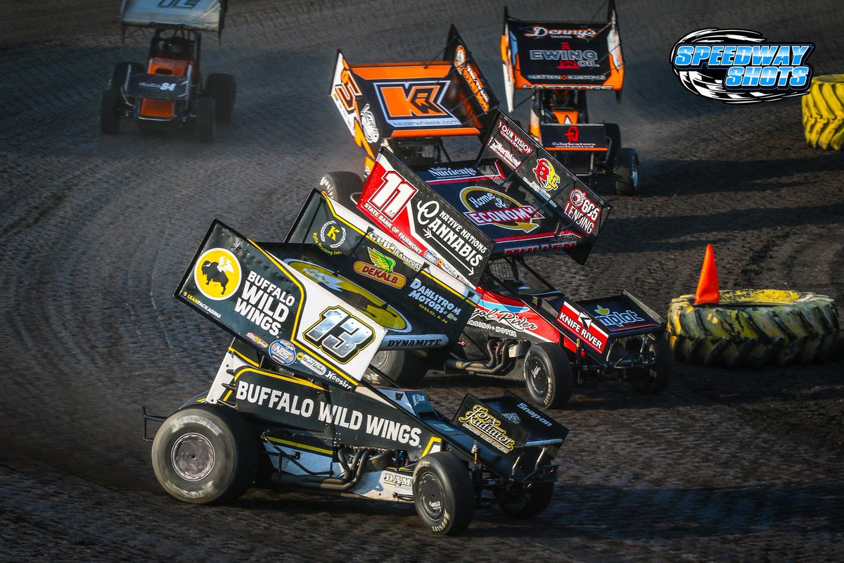 DobmeierRacing's tweet photo. Scenes from Saturday night at Buffalo River Speedway. 

Mark charged from 8th to 3rd in the feature. 🥉

We head back to River Cities Speedway on Friday! https://t.co/jiffb6FmoZ