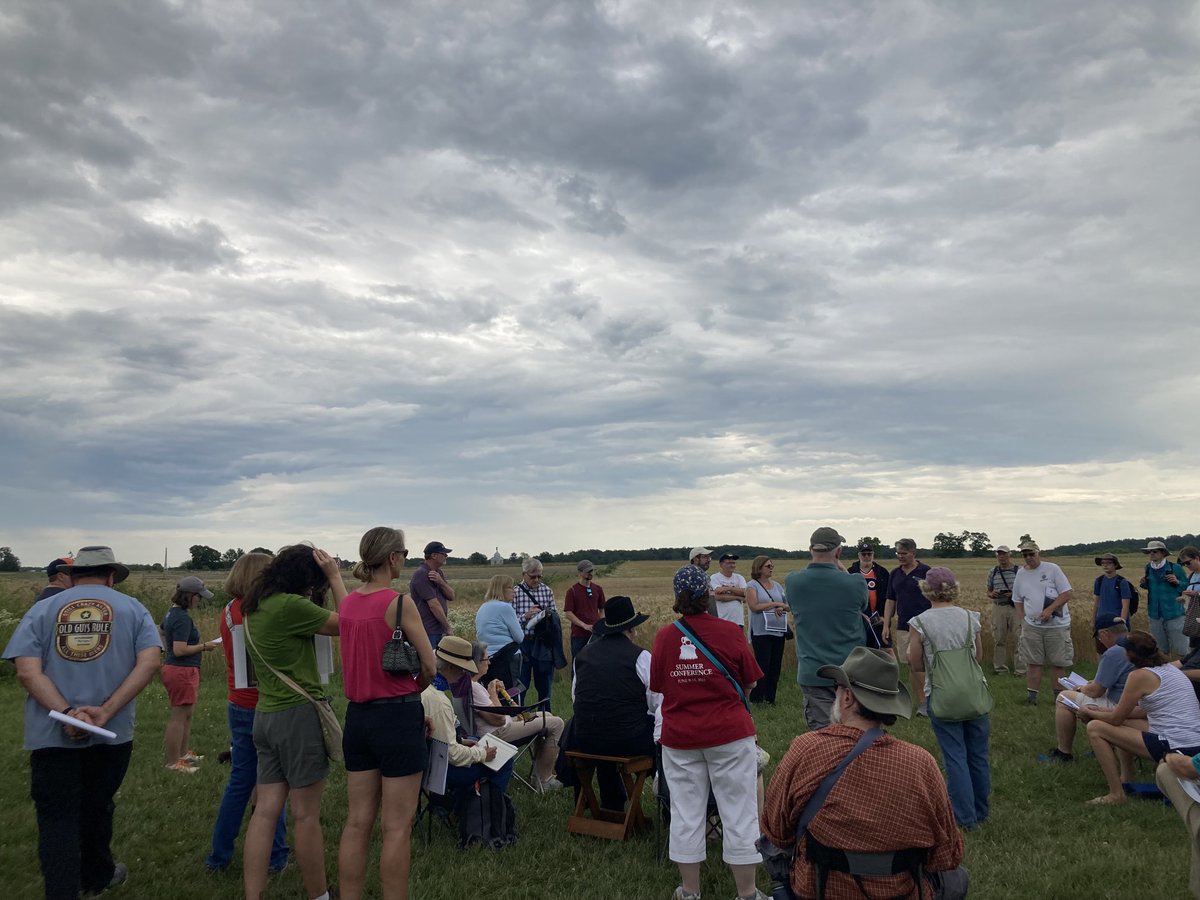 Pete Carmichael from ⁦<a href="/CWI_GC/">Civil War Institute</a>⁩ was just fantastic today ⁦<a href="/GettysburgNMP/">Gettysburg NMP</a>⁩ battle walk: got us to “look behind the lines” &amp; see enslaved Black men &amp; the humanity they knew they had despite Confederate soldiers forcing them to labor for an army of enslavers