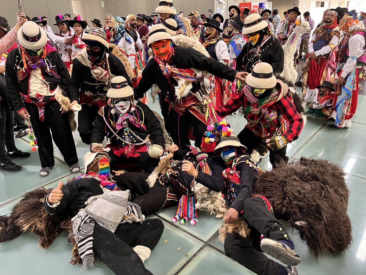 RobertoSanchP's tweet photo. #Ahora | En el reconocimiento como Patrimonio Cultural de la Nación a la Huaylía del distrito de San Antonio, provincia de Grau - Apurimac, por constituir una expresión de identidad y cultura. https://t.co/0MusXQY9hS