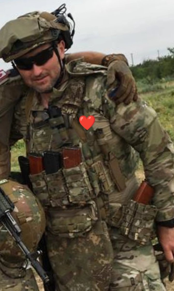 IamBohhi's tweet photo. My father is in Bakhmut at this very hour.

NAFO is giving him everything needed to do his job properly and with most safety.

I know some fellas feel discouraged because they can only donate 5$, or they can only share.

We are a team, every single one of you counts.

1/2 https://t.co/LkCqPW7yYg