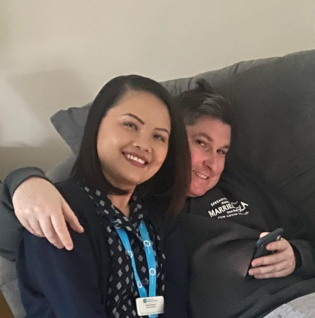 We're wishing Chris Butterworth the best of luck as he sets out the Worcestershire Way challenge this Friday in memory of his friend Jeanne, who died in March this year 💙

You can donate towards and support his fundraising here: ow.ly/Csum50P2Fts

#WorcestershireHour