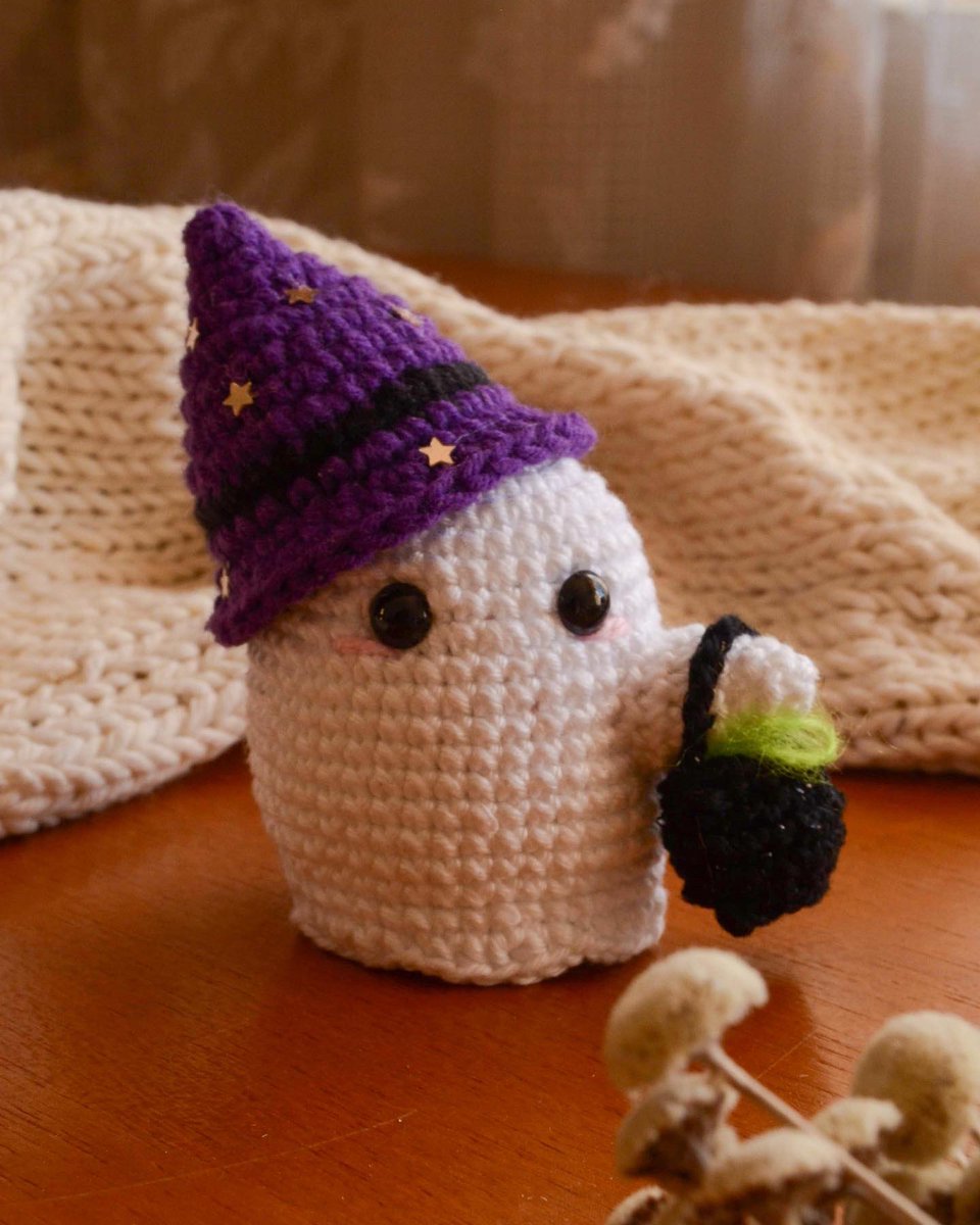 chouchoucrochet's tweet photo. Bubuzinho de bruxinho 💜✨ https://t.co/RM42rC9JZa