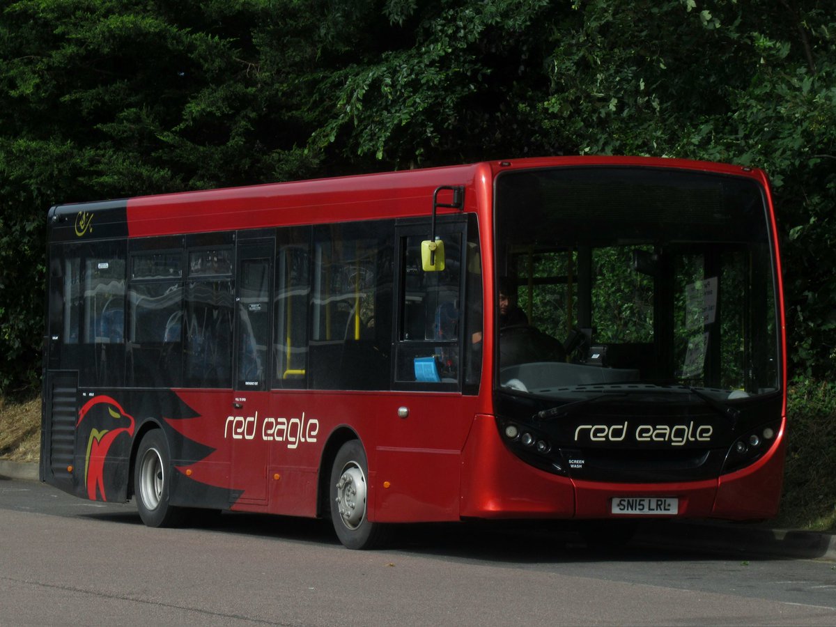 Red Eagle's most recent fleet additions, ADL Enviro200s 50133/YY15 GDK and 50134/SN15 LRL. Rumour has it there are supposed to be more E200s (😒) will be coming but only time will tell really.

📸 - <a href="/edwardbdart/">Edward</a> 
^Ed