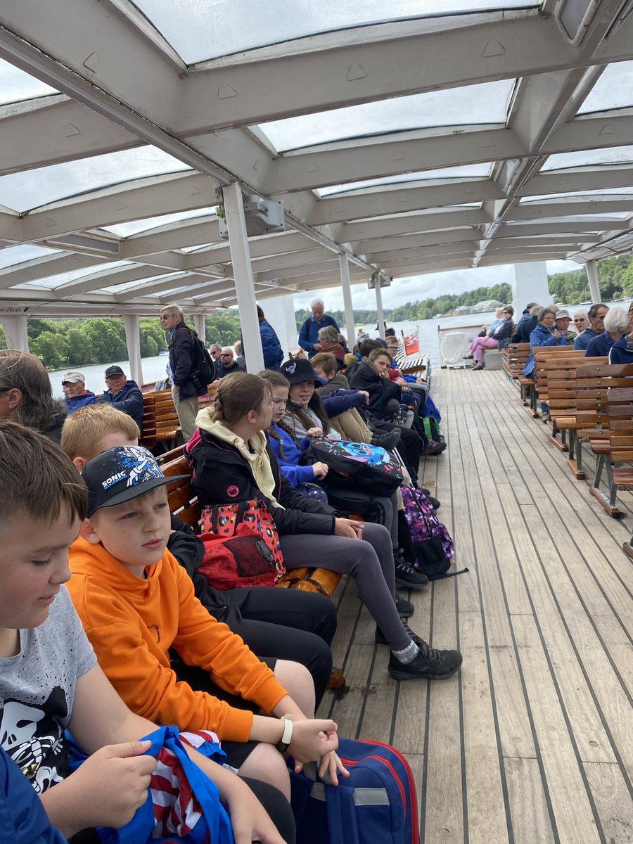 We got the boat across to Bowness on Windermere ⛴️