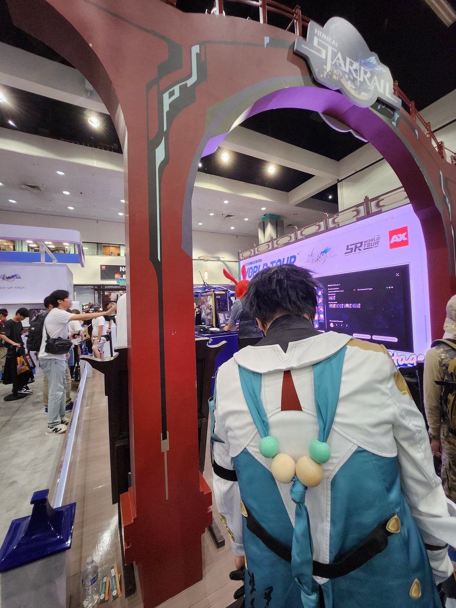 JeffTheCow3's tweet photo. #HonkaiStarRail #gamescon https://t.co/7vAmriZdGa