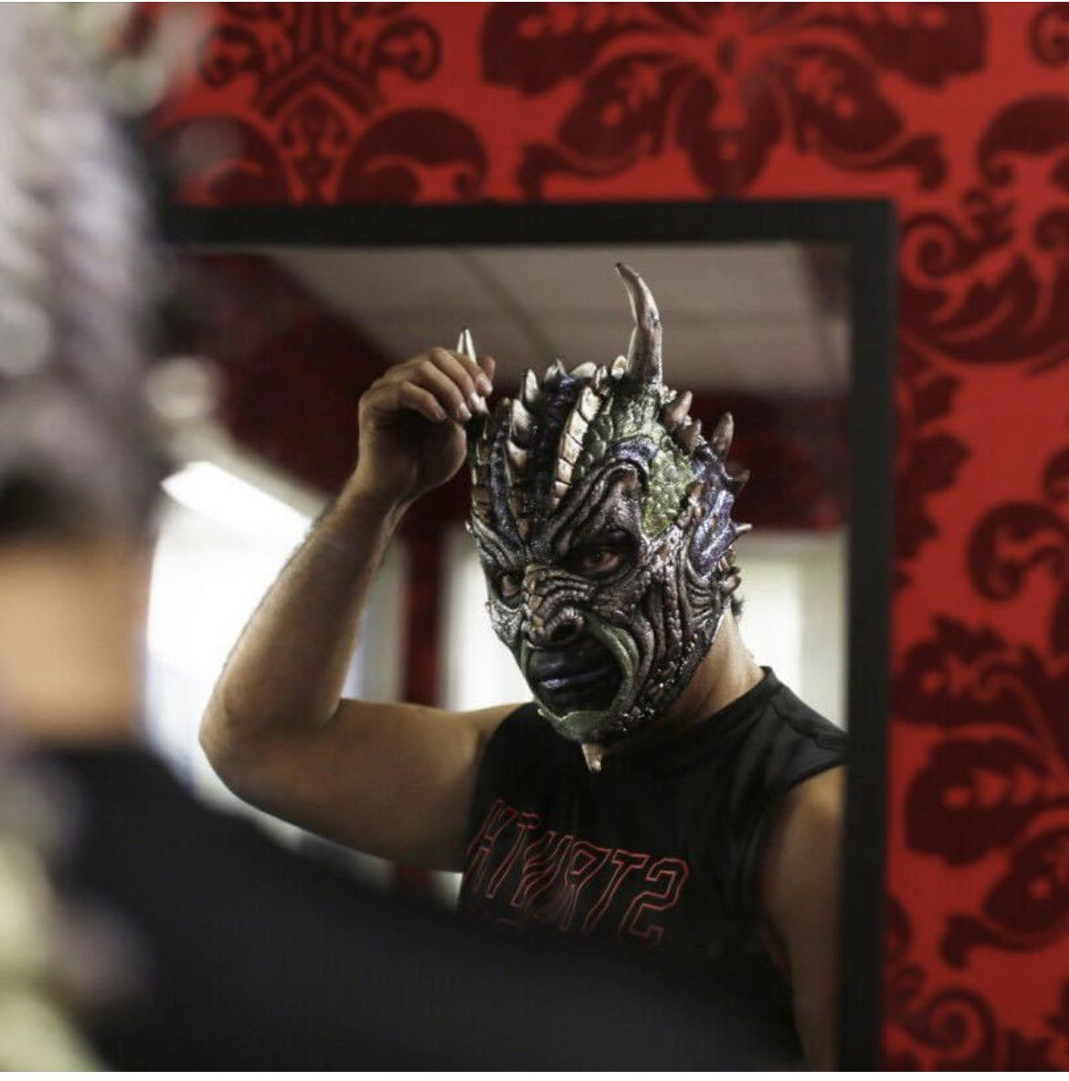 Promotores interesados a contratarme , en mensaje directo podrían comunicarse conmigo., ahora cómo DIOS DEL INFRAMUNDO .,