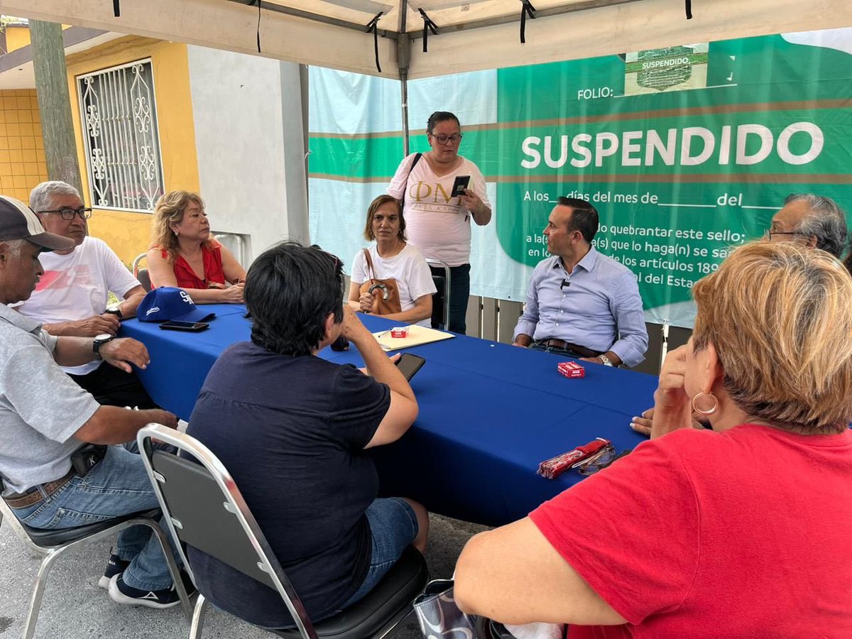 Lamentamos atenderlos de ésta forma, pero el Gobernador <a href="/samuel_garcias/">Samuel García</a> , ofendido porque señalamos sus errores, cerró nuestra oficina en venganza.

Si necesitas gestionar becas, o cualquier otra solicitud… ¡Acude! Seguimos en Acción 😎

Dirección:
C. Jerónimo Treviño 407,