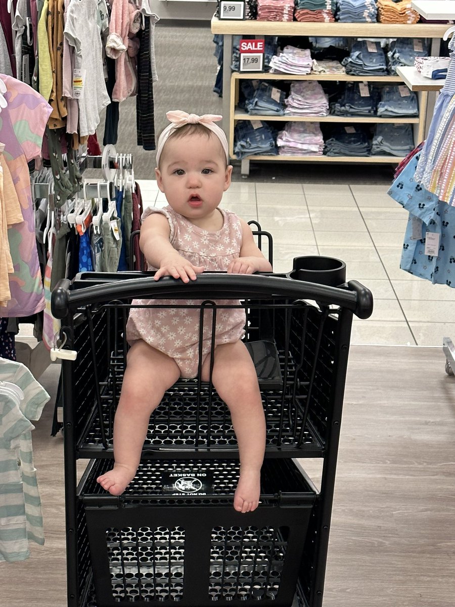 amandareardon_'s tweet photo. Also forgot to post K before L! But K was for Kohls! We did this a few days back. #ABCsOfSummer https://t.co/ApP3LHqrHI