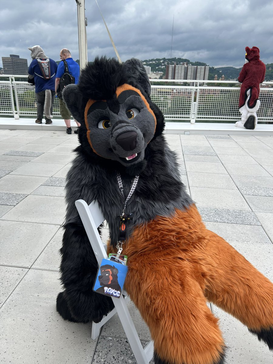 ShugKnight10's tweet photo. It's @RoyceWolverine on the top deck at #anthrocon2023 https://t.co/YvCZ94vFPA