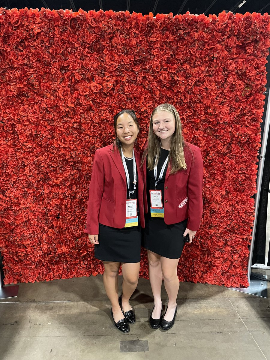 FHN FCCLA has arrived in Denver, CO! ❤️ 🏔️ ⭐️