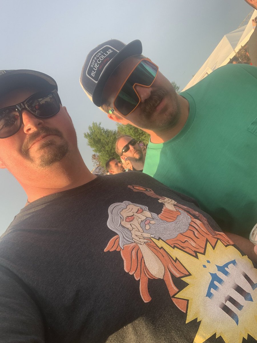 Zach Fish McKinnon tweet media