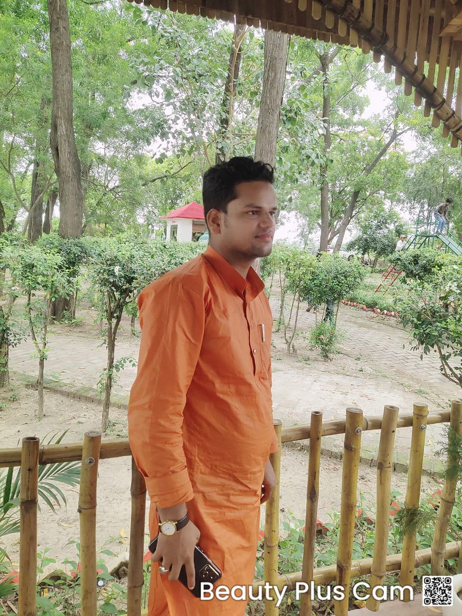 ShahabuddinNad6's tweet photo. चाहने वालों की दुआ और
जलने बालों का शुक्रिया..!......... https://t.co/EYPjWBx894