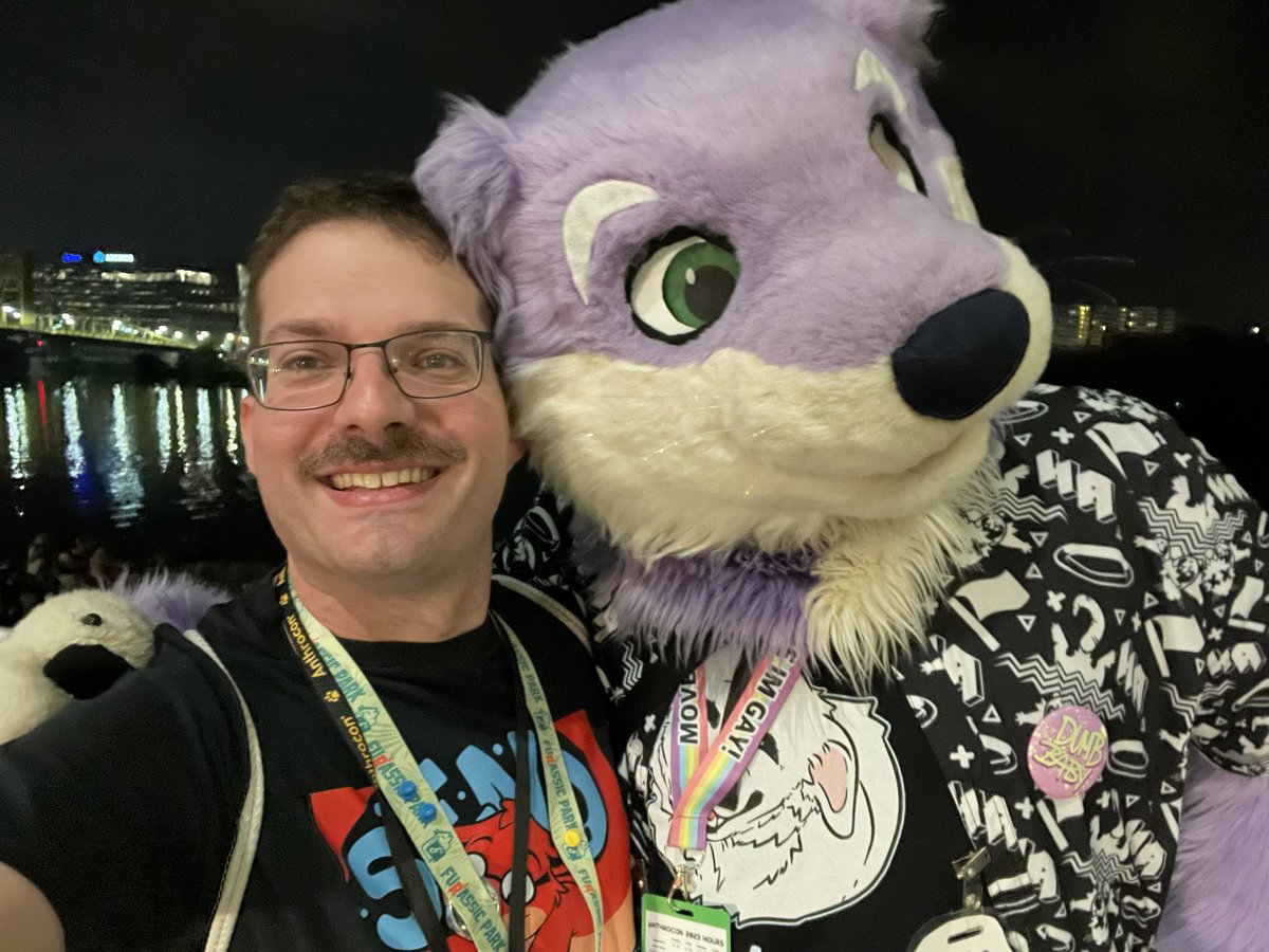 Anthrocon was too much fun!! I’ll post more pics soon but for now I gotta rest up and get ready for Zeldathon!