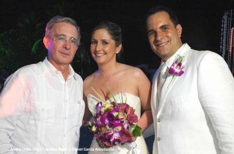 funurbiano's tweet image. Uribe Velez no conocía a García Arizabaleta, pero fue padrino de su boda !!! Jajajaja jajajaja 😂😆 Que HP tan mentiroso el salgareño @AlvaroUribeVel !!!