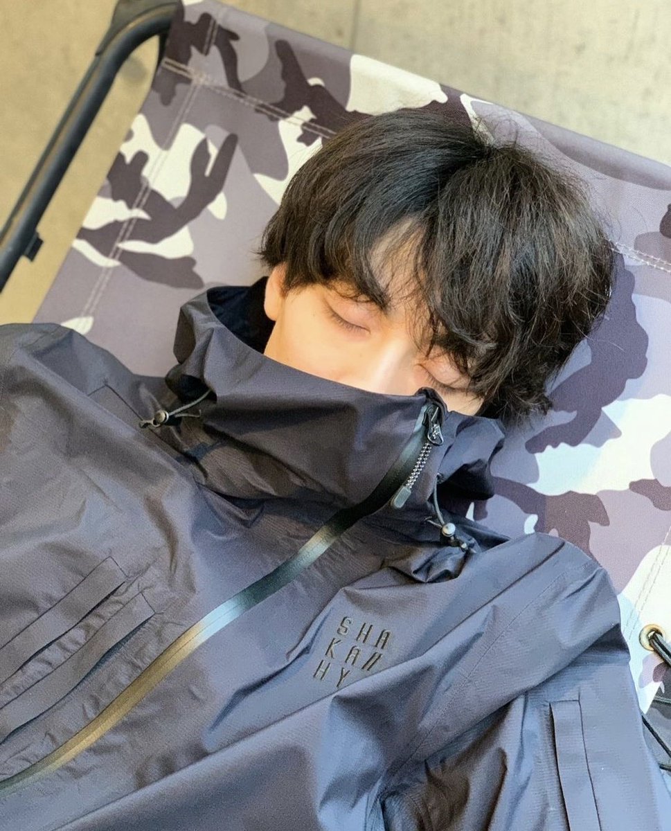 ssummersnoww's tweet image. Happy Birthday @MahiroTakasugi_
ขอให้ดัง ขอให้ปัง ขอให้มีคนรักเยอะๆๆๆ
🎁🎂🎉🎊💖💕

วันนี้ Tokyo Revengers 2 ยังมีรอบฉายน้าา
#TokyoRevengers2 #TokyoRevengers2TH