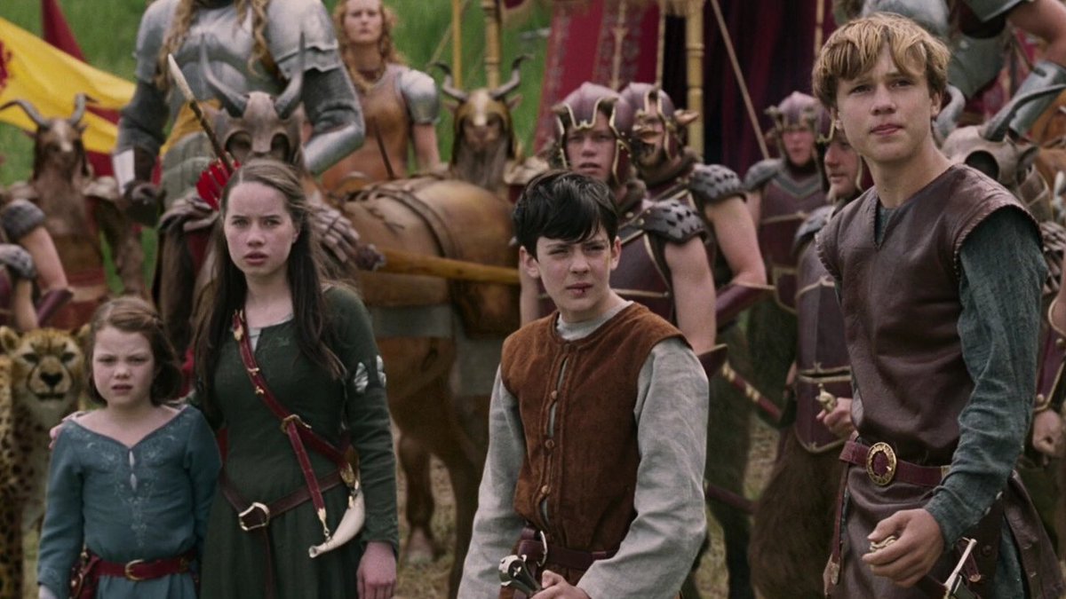 bvckystjames's tweet photo. narnia is getting rebooted so i just want to say my appreciation for the original pevensies— they were perfectly cast and those films will always be so special to me https://t.co/F29ZEVc5az