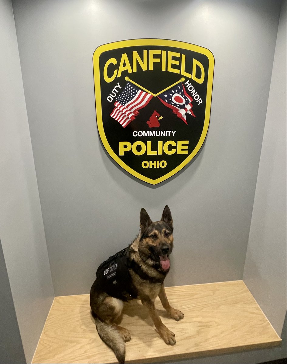 CanfieldPolice's tweet photo. Canfield Police would like to thank Protecting K9 Heros for donating and sending K9 Nix and K9 Officer Aaron Young with a LOF Defence Systems ballistic vest to help keep K9 Nix safe while at work. https://t.co/Vo1h5pbuUT