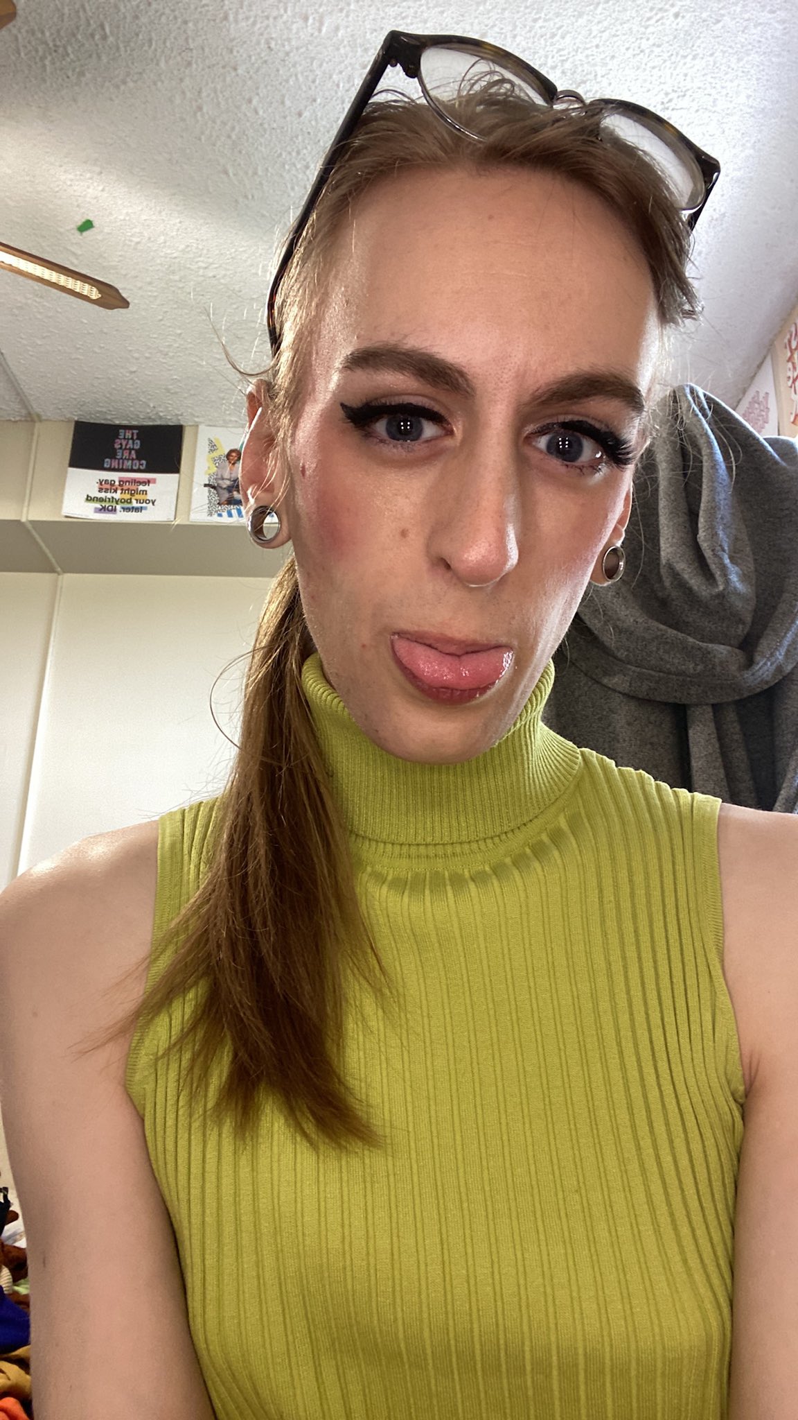 joy🔆🍄🏳️‍⚧️ on Twitter "how i look with X on my ID https//t.co