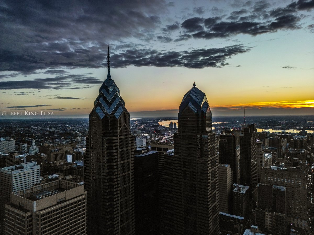 Neither One of The Lesser

(Philadelphia, PA, USA)  

#GilbertKingElisa #philly #skyline #philadelphia #traveling #photography #streetphotography #towers #hotel #morning #travel #travelphotography #sky #photography #urbanphotography #centercityphilly #aerial #peoplephotography