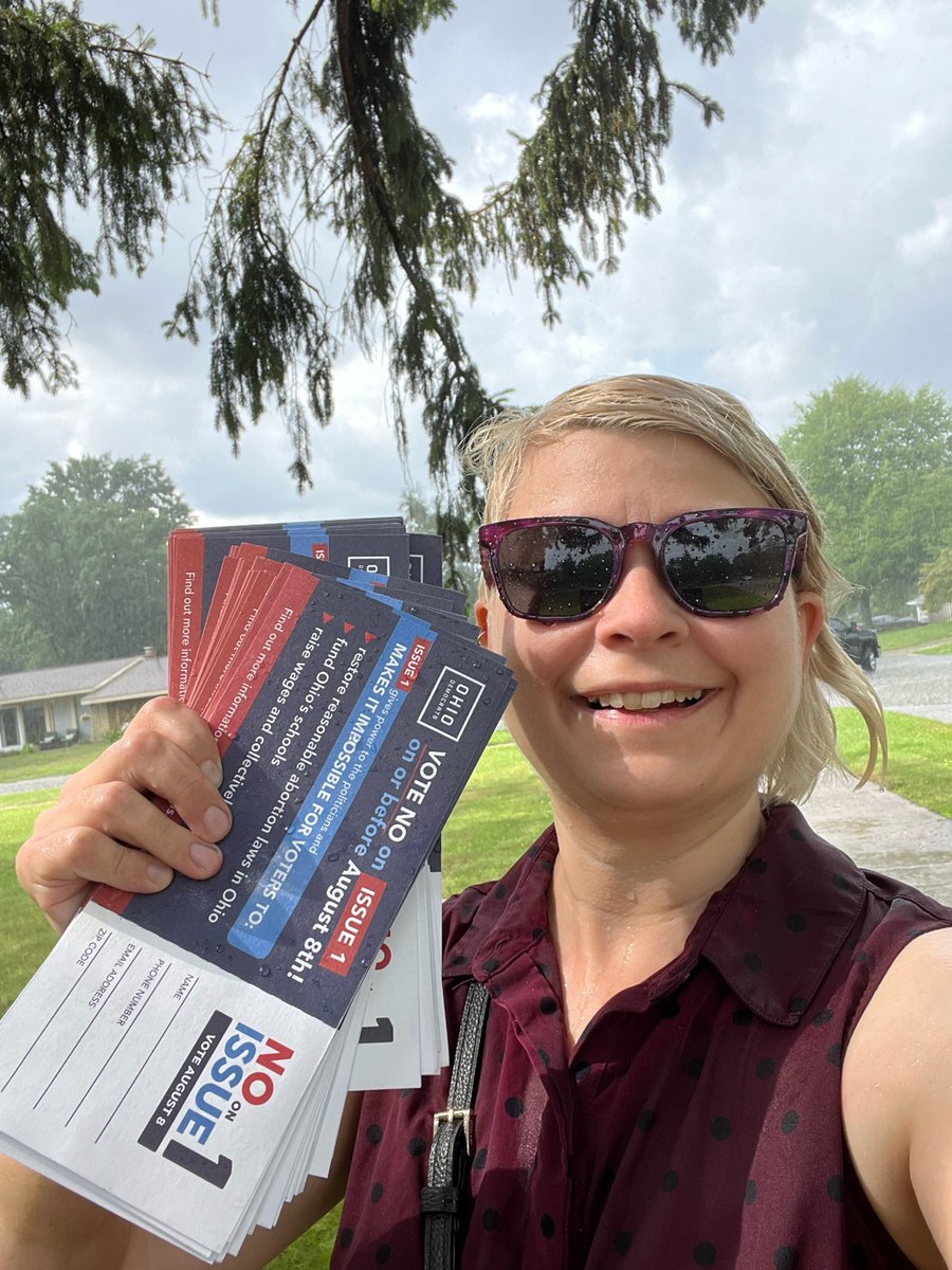 Rain or shine, I’m out here spreading the word about why Ohio must #VoteNoInAugust to protect our rights! Canvass in Toledo w/me on Saturday: mobilize.us/s/smXBa6 Virtual Phone Banks run Tues / Thurs /Sat: mobilize.us/ohdems/event/5…