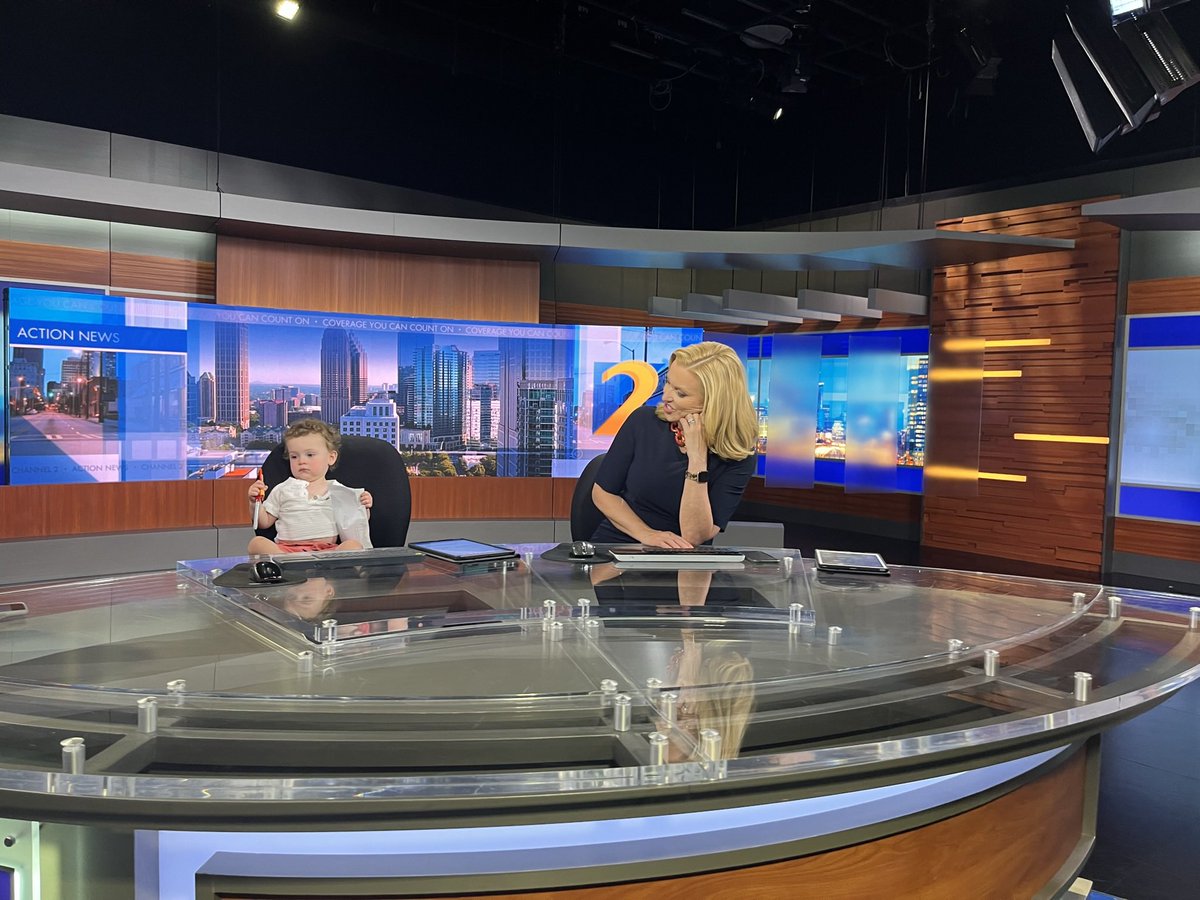 JustinGrayWSB's tweet image. Watch our @JustinFarmerWSB - you take 1 day off and someone younger is after your job