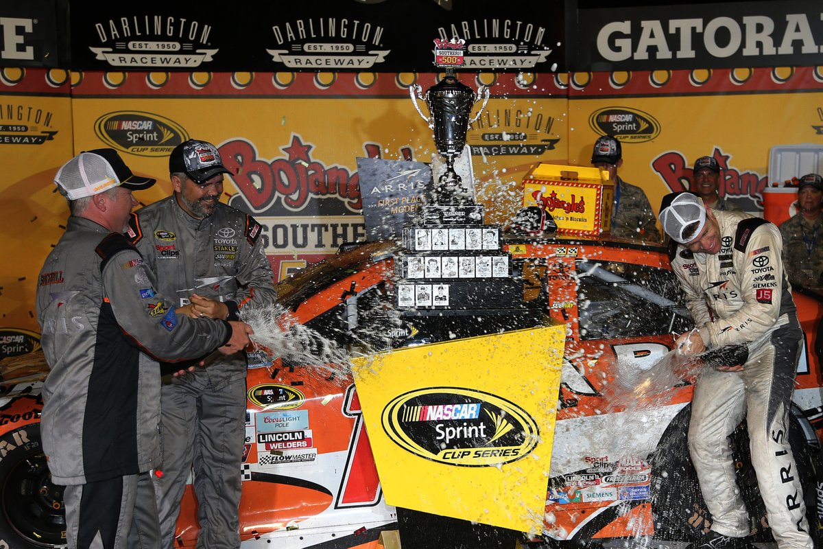 .<a href="/dariangrubb/">Darian Grubb</a> goes to Victory Lane with yet another driver! 

🏁 Tony Stewart
🏁 Jimmie Johnson
🏁 Denny Hamlin 
🏁 Carl Edwards 
🏁 Casey Mears 
🏁 Shane van Gisbergen