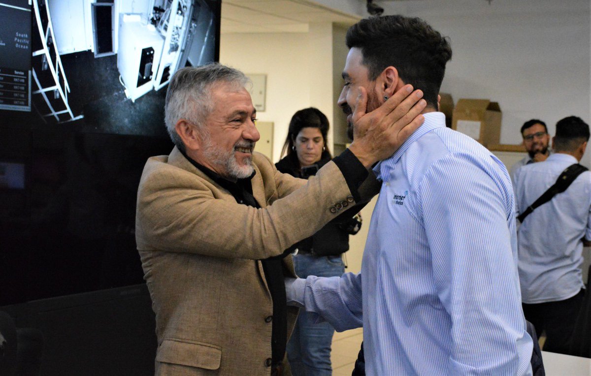 Armando Molina tweet media