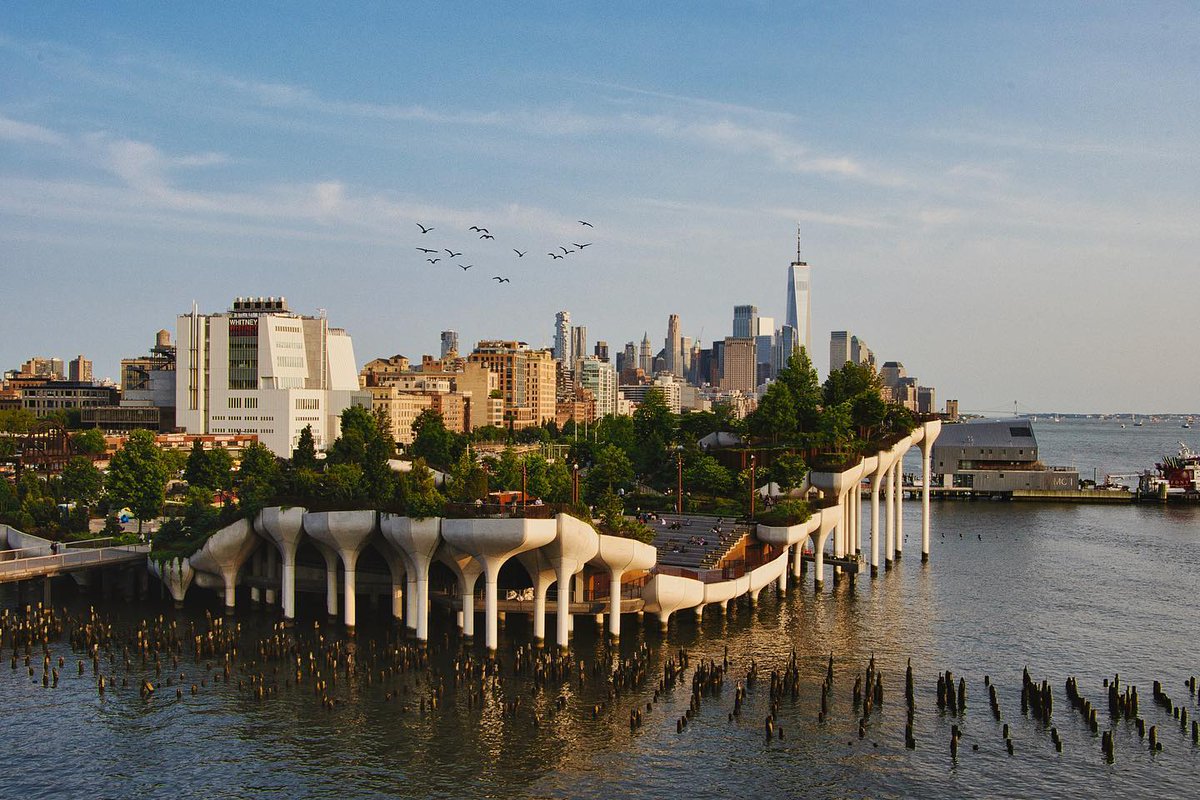 Summer on the (Little) Island 💙

📷: AJL Photography