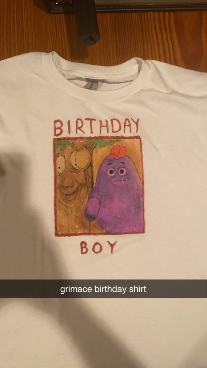 takiemailtand's tweet photo. i love this pic so much i painted it on a shirt https://t.co/p4qwr4BRV7