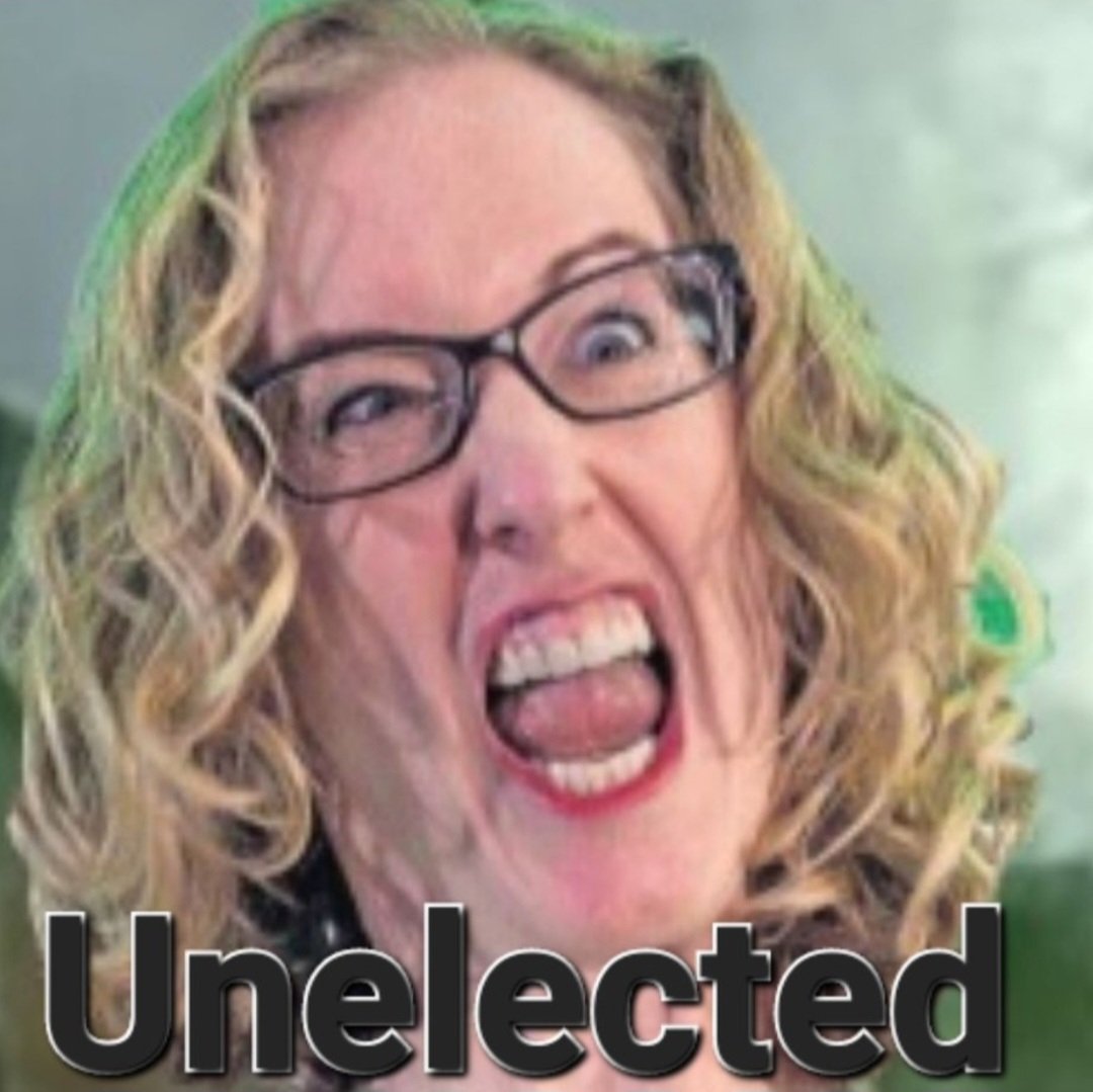 This unelected Canadian grifter  who couldn't make it in her own country, comes here,decides she wants to break up the UK against the majority of the people born here, and now decides she wants to abolish the Monarchy.  A failure at everything, stealing a £100,00 salary.  #GTF