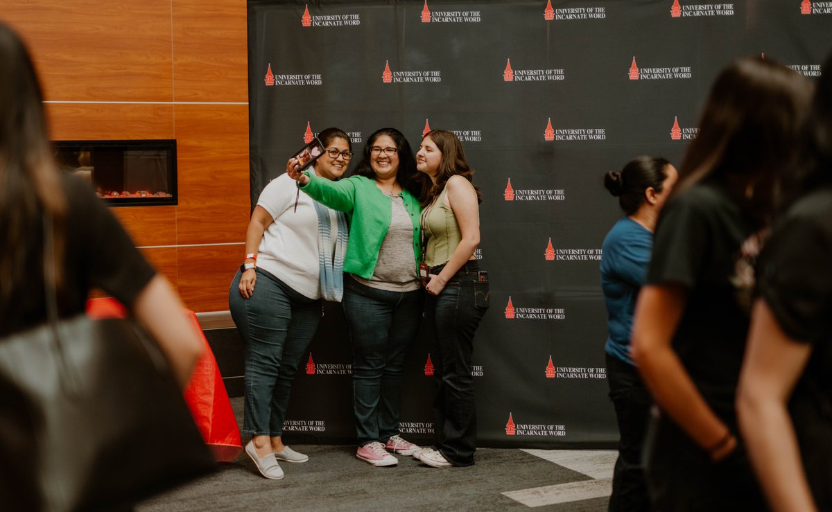 uiw_admissions's tweet photo. Start your journey as a future #UIWCardinal! The Fall 2024 applications are NOW OPEN! Fall 2023 applications are still open. π»π±
Apply via GoUIW, ApplyTexas or Scoir. Common App opens on Aug. 1, 2023. No app fee or test scores required to start your journey to the Nest! β€οΈπ https://t.co/XvBWYxbfbr