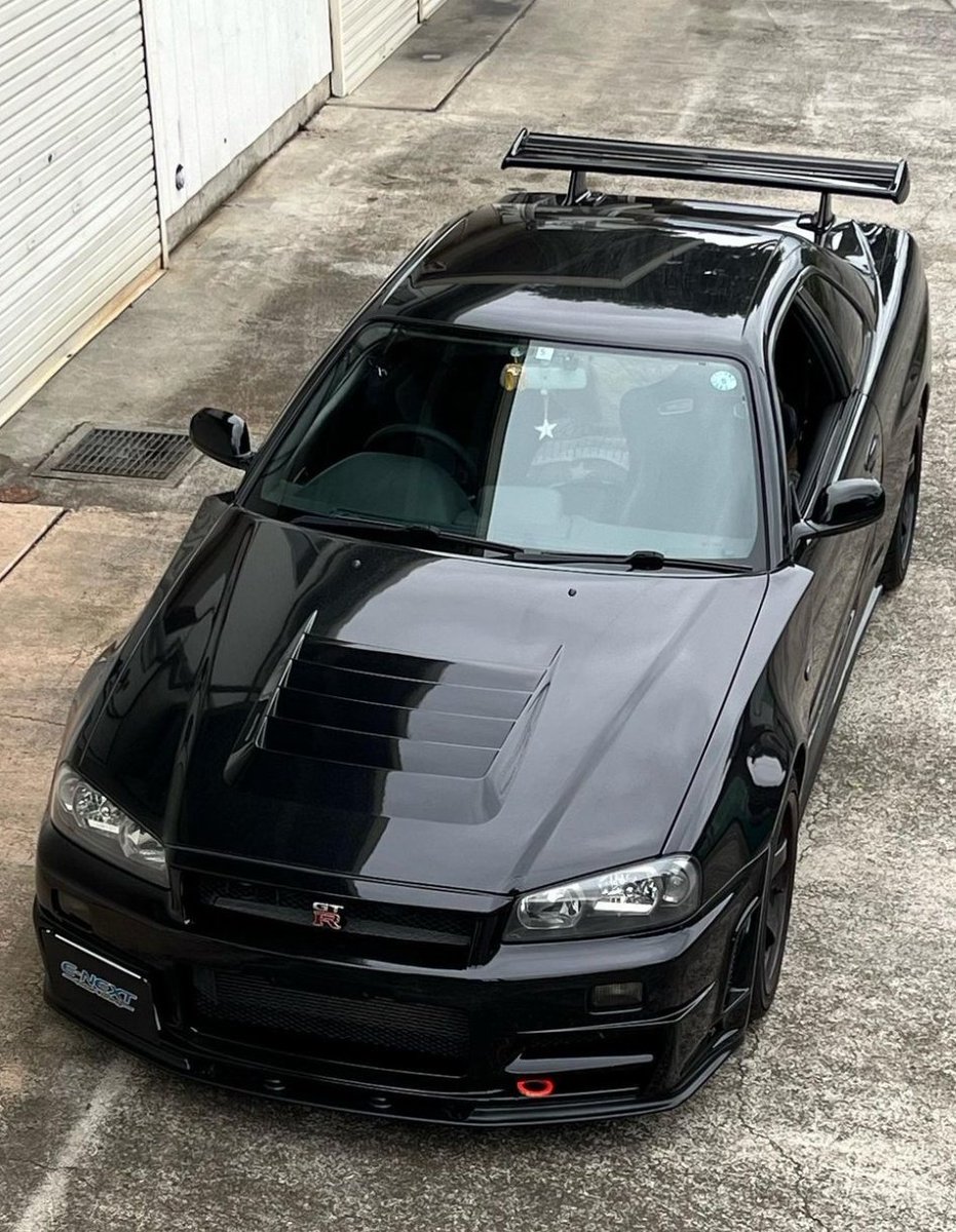 Nissan R34 Skyline GT-R