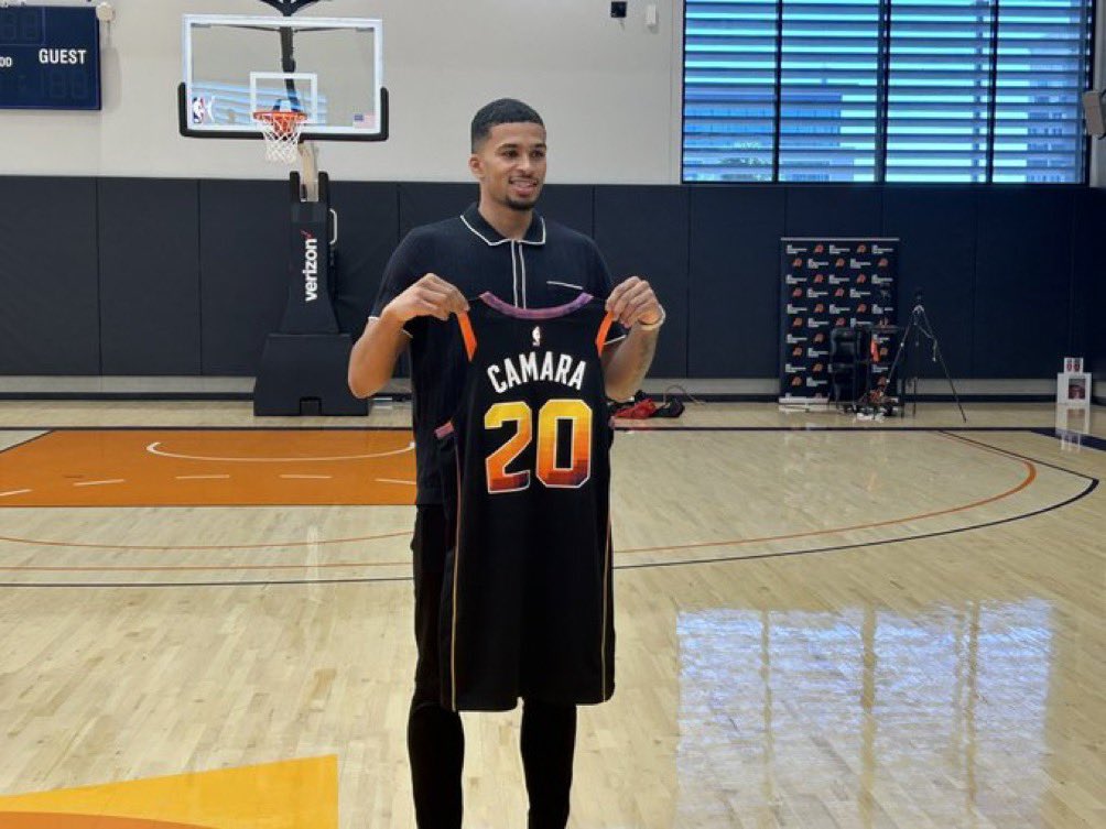 Devin Booker tweet media