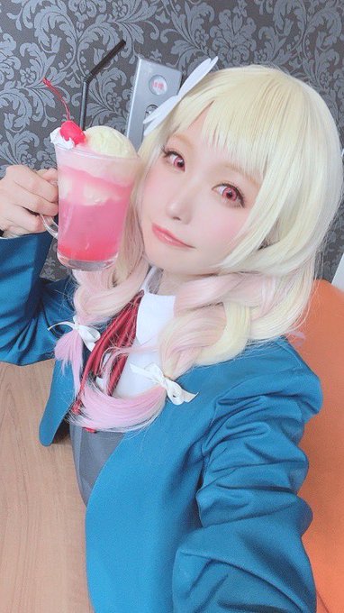 Twitterのコスプレ画像15