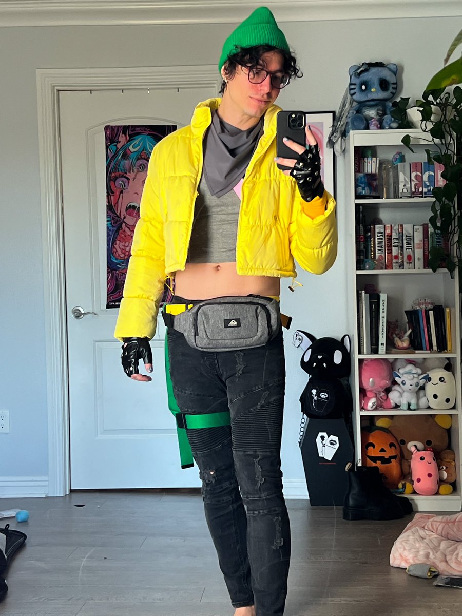 Jollztv's tweet photo. Beanie or no beanie https://t.co/GT7FrAr4xV