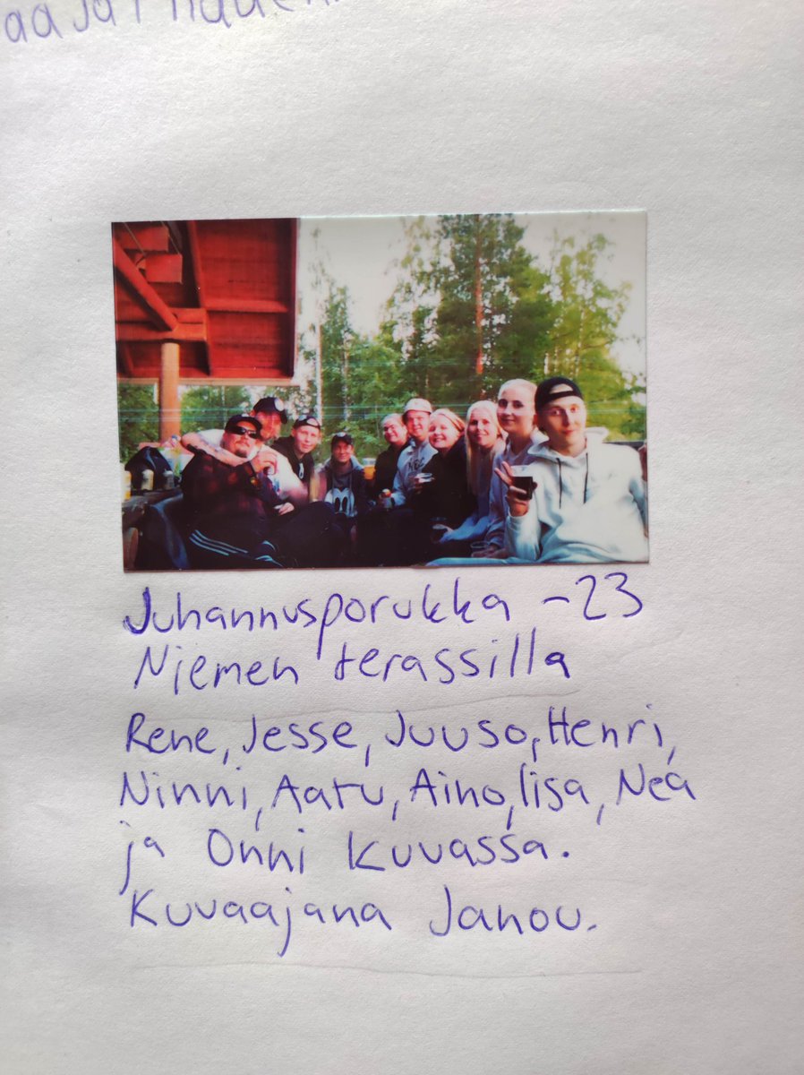 Jaansaspect's tweet photo. Juhannus vibes https://t.co/cBYptS1B1A