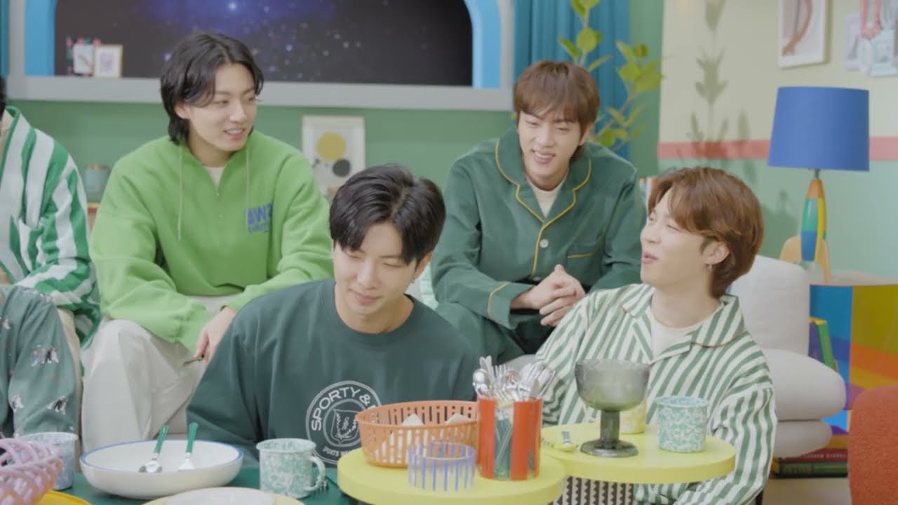 BTS Content Index on Twitter "[230704] Pay atention to BTS' friendly and playful appearance