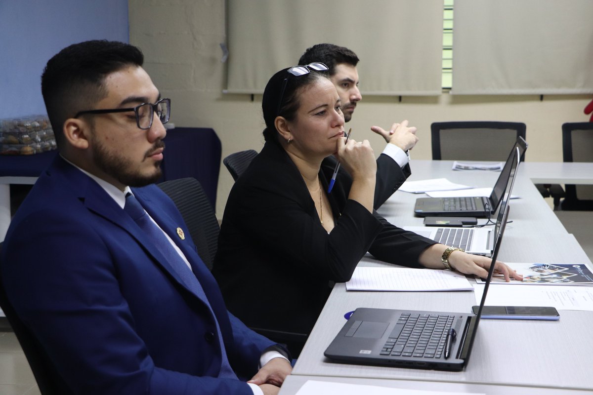 USMApanama's tweet photo. ✨Con mira a desarrollar proyectos académicos en conjunto para fortalecer y subir el nivel en la formación y perfeccionamiento de los instructores y la comunidad estudiantil del INADEH.💙

#CCCTPUSMA #INADEH #educacióntécnica https://t.co/MKPCRl4J64