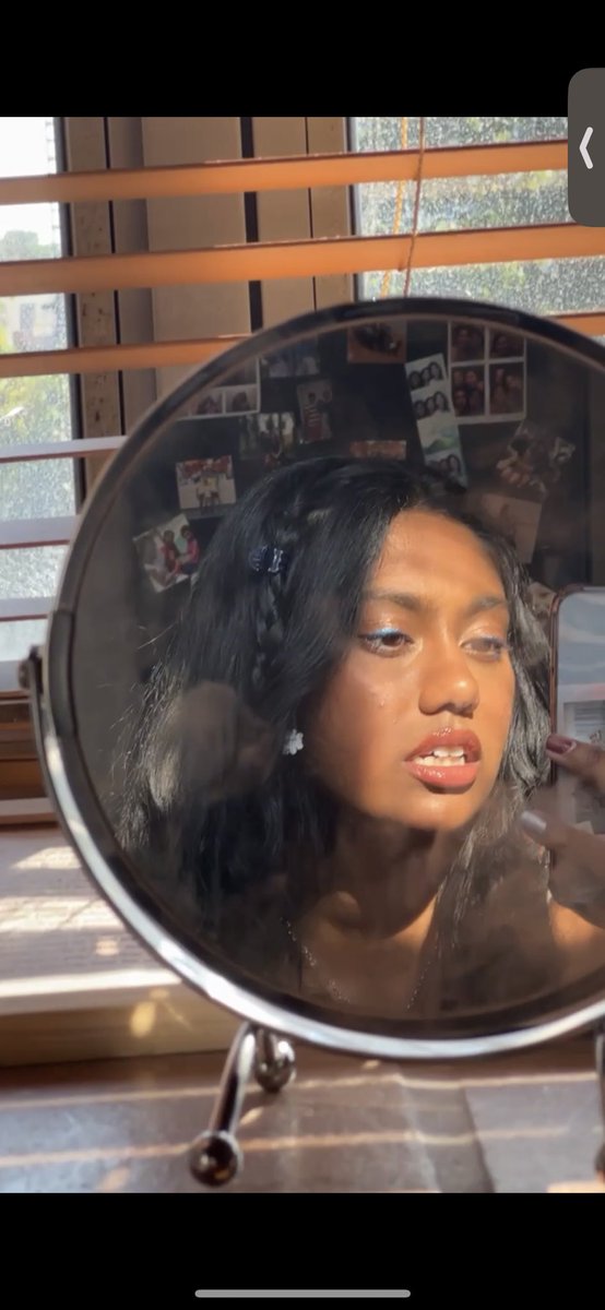 datwasharsh's tweet photo. blue eyeliner on brown skin hasn’t failed me yet https://t.co/hC9PdrbKCw