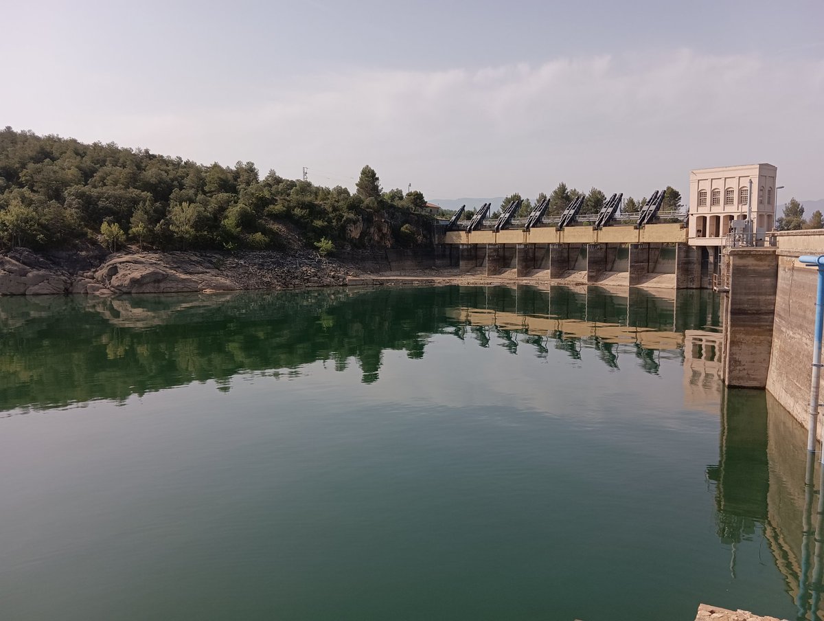 byjuanin's tweet photo. @relatandohisto1 Al pantano de Sant Antoni de Talarn (comportes) https://t.co/PyoefBXSmS
