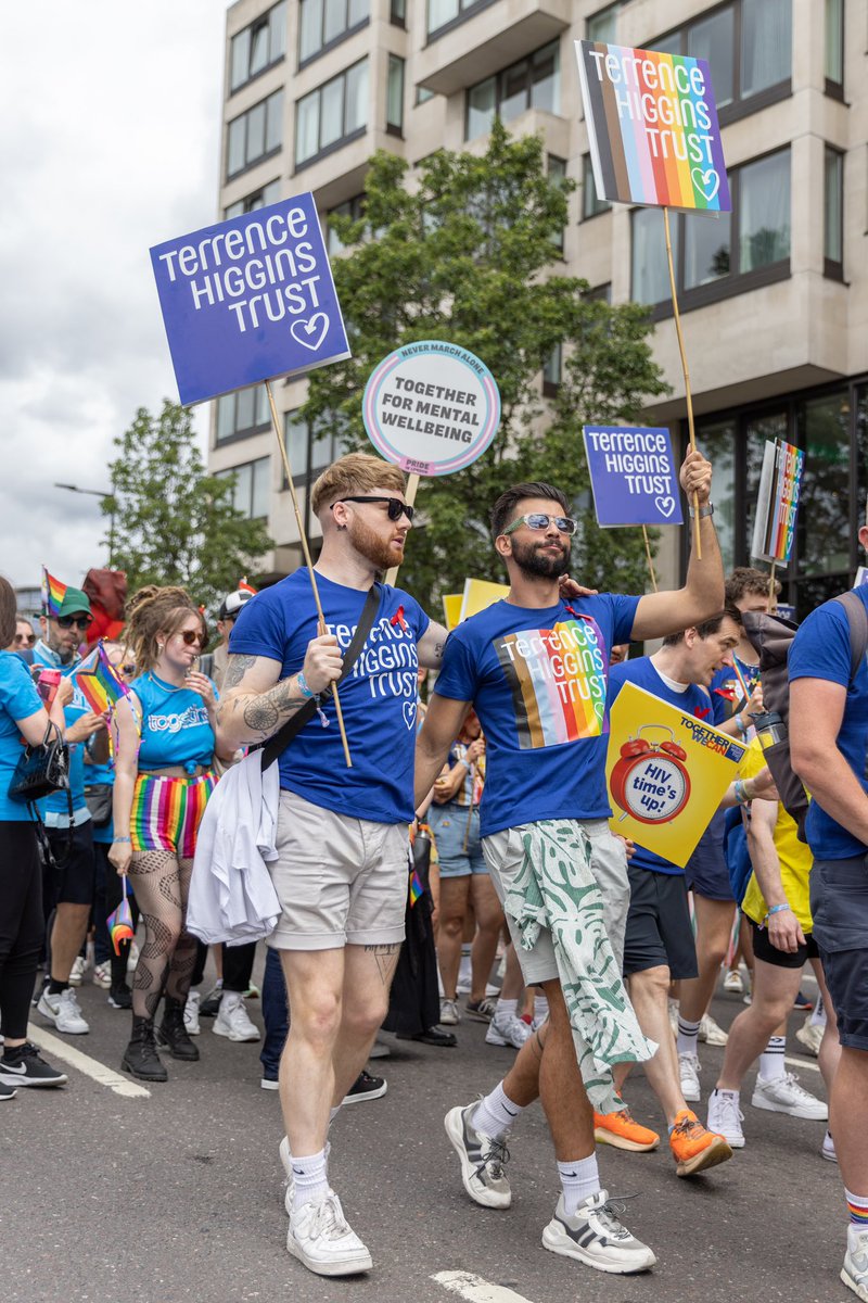 Vitor Moreira - I Kissed A Boy tweet media