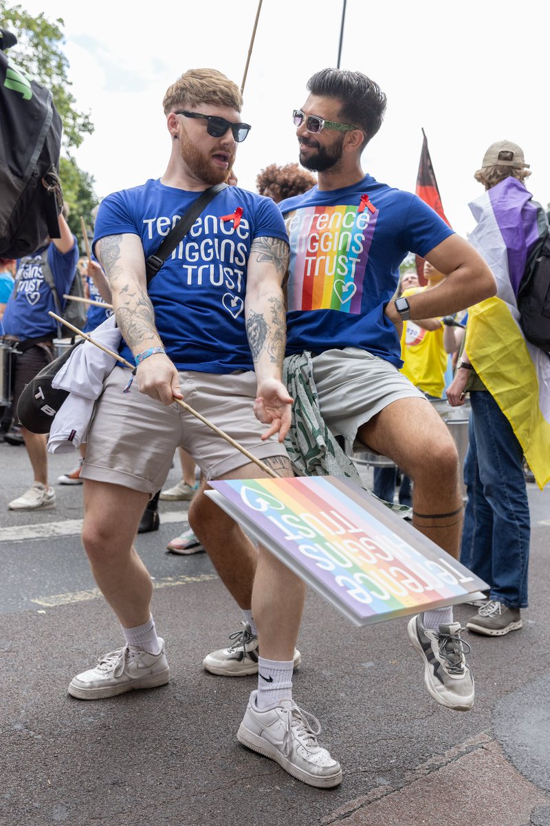 Vitor Moreira - I Kissed A Boy tweet media