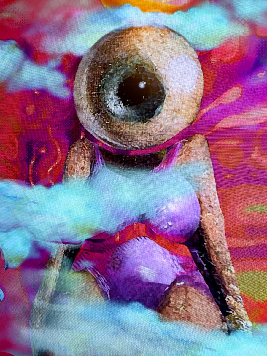 DreyfusGregory's tweet image. Last week I Exhibited at the #Openscreen 4&apos;s show where...
nftfactoryparis.com/openscreens4-2 
💥And meanwhile in Iran …« Madame Rêve »💥
➡️1 of 1 • Ξ 1 on KO
knownorigin.io/gallery/266330…

#ETH #nftcollectors @KnownOrigin_io @NFTFactoryParis