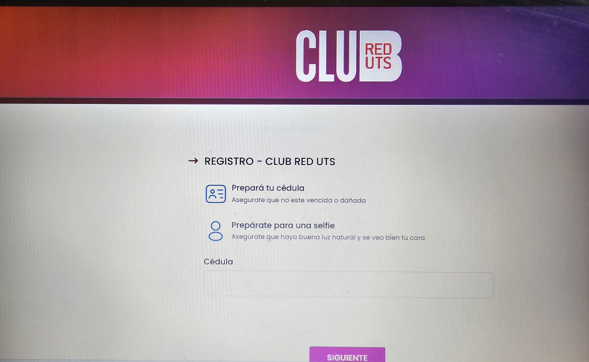 Se les fue la mano, gente del "Club Red UTS" y de la "Expo Mariano Roque Alonso".
Piden demasiados datos y no exponen una sola política de privacidad acorde a la ley 6534.
@RedUTS_Py <a href="/ExpoMarianoPy/">Expo Mariano R.A.</a>, es ilegal pedir fotografía de la cédula para este enrolamiento sin que quede