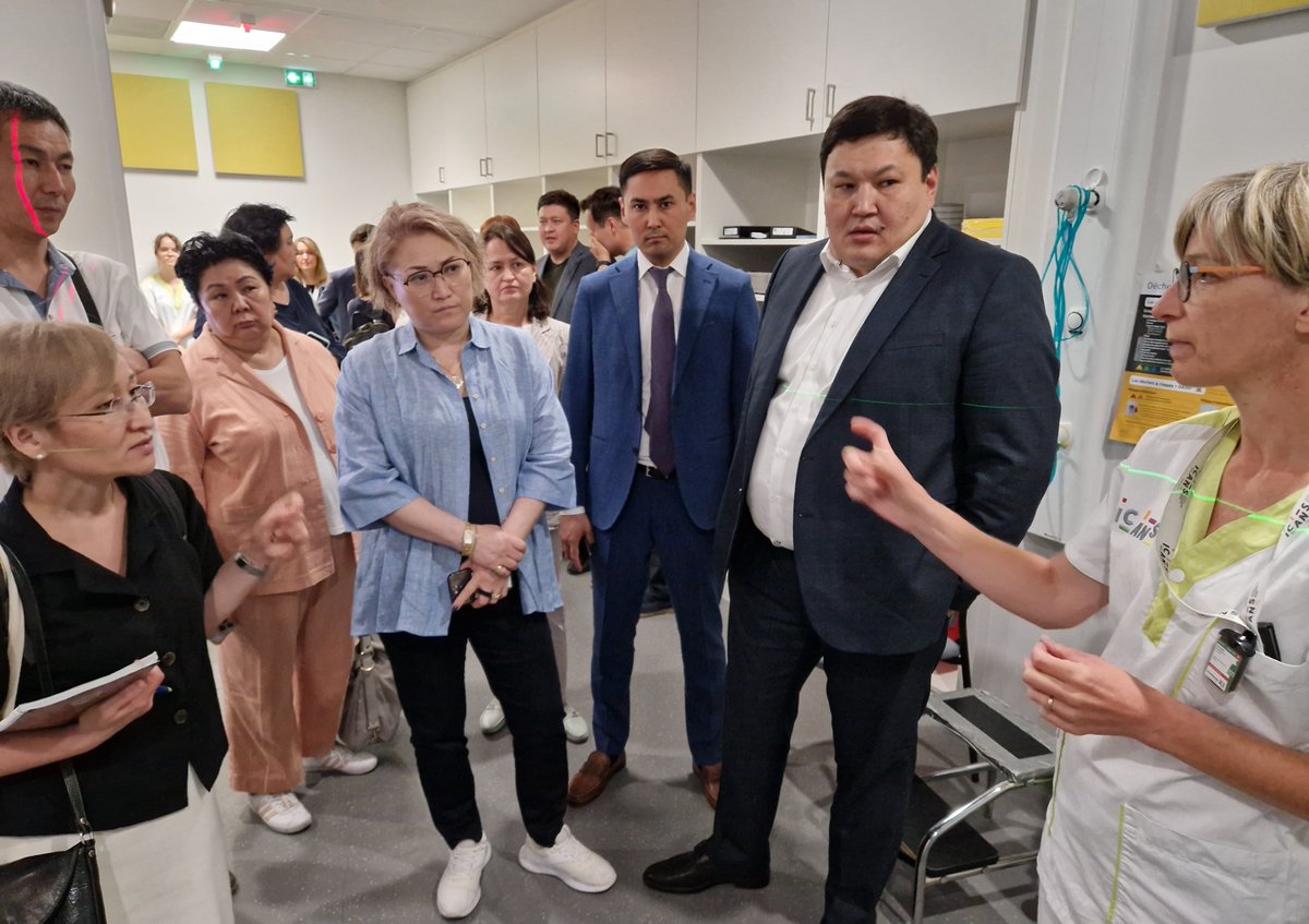AnuarbekQAZAQ's tweet image. Délégation du Ministère de la Santé du #Kazakhstan a visité #HUS #IRCAD #ICANS #IHU et identifié de nouvelles perspectives.
Nous remercions Directeur général @Michael_Galy, Secrétaire général @JulietteA17 et toute l'équipe pour accueil très chaleureux et excellente organisation.