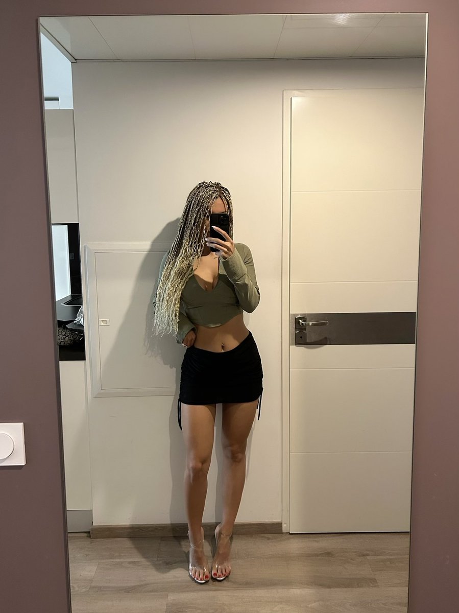 marshallstella9's tweet photo. CMONE U KNOW WHAT TO DO😈 https://t.co/I1r5CsByCb https://t.co/DzBrddDdE0
