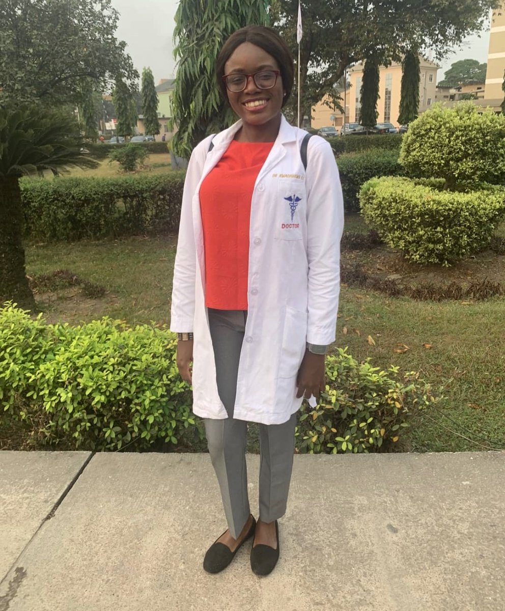 chuqu_amaka's tweet photo. House job day 1 vs residency day 1 😅. In between, moved countries twice, spoke at international meetings, published papers, married chairman, worked with WHO, the Lancet, The African Union and several UN organs. Phew! https://t.co/H36PtfqMDl