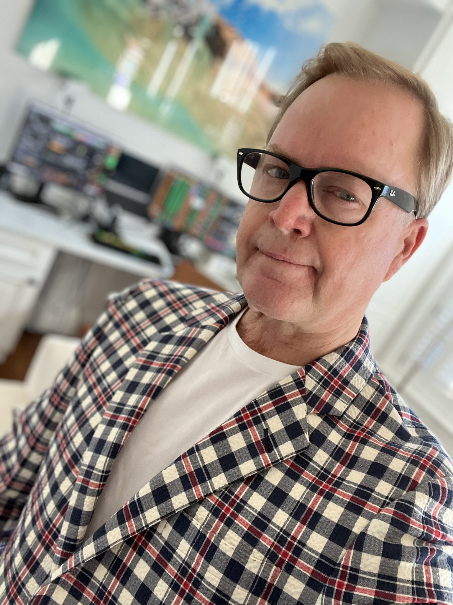 Jurrien Timmer on Twitter: "This seems like a fitting suit for tonight ...