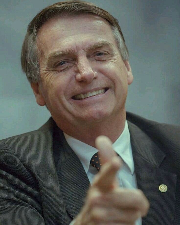 DamaDeFerroTV's tweet photo. Pequeno teste: Curte quem apoia esse homem https://t.co/E5lxtYB27N